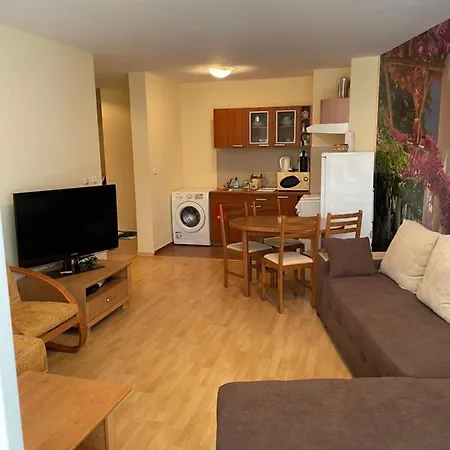 Apartmán Beachfront Elenite *