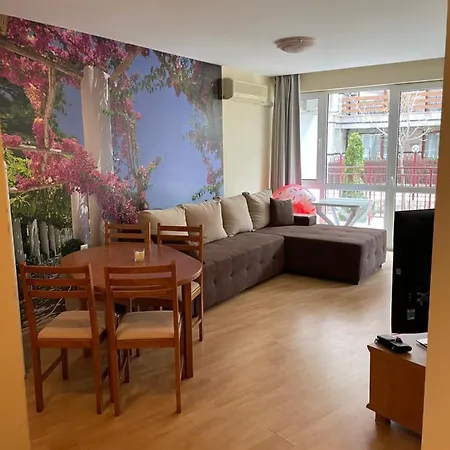 Apartmán Beachfront Elenite
